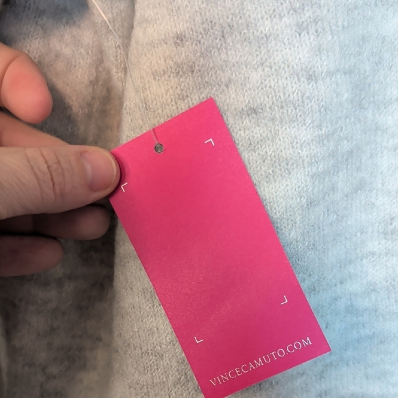 Vince Camuto Light Gray V-Neck Sweater - Picture 4 of 6